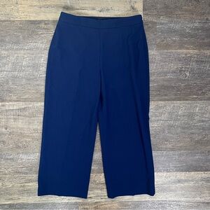Tahari royal blue wide leg cropped dress pants size 8 B47